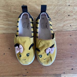 Toms honeybee toddler shoes size 9